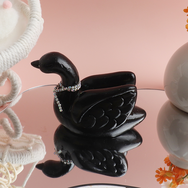 Elegant Black Swan Squishy
